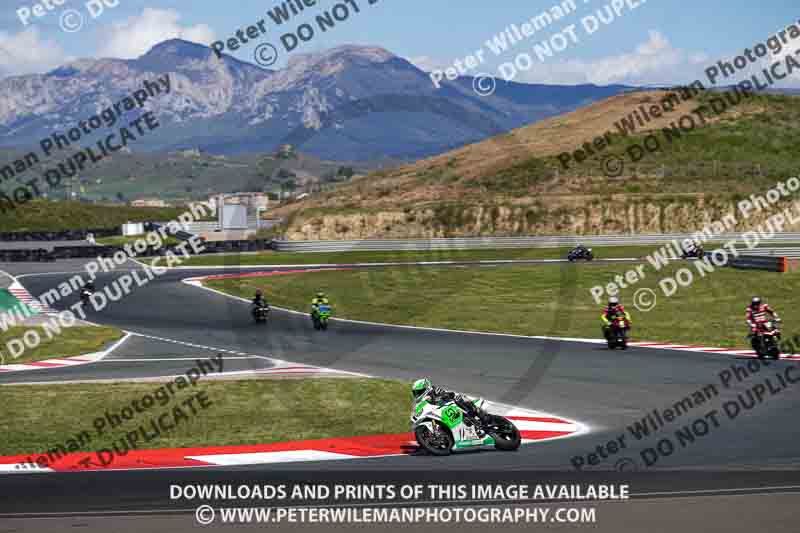 cadwell no limits trackday;cadwell park;cadwell park photographs;cadwell trackday photographs;enduro digital images;event digital images;eventdigitalimages;navarra;no limits trackdays;peter wileman photography;racing digital images;trackday digital images;trackday photos